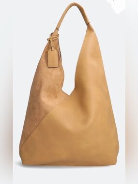Malibu Skye Stacey Hobo, EUC